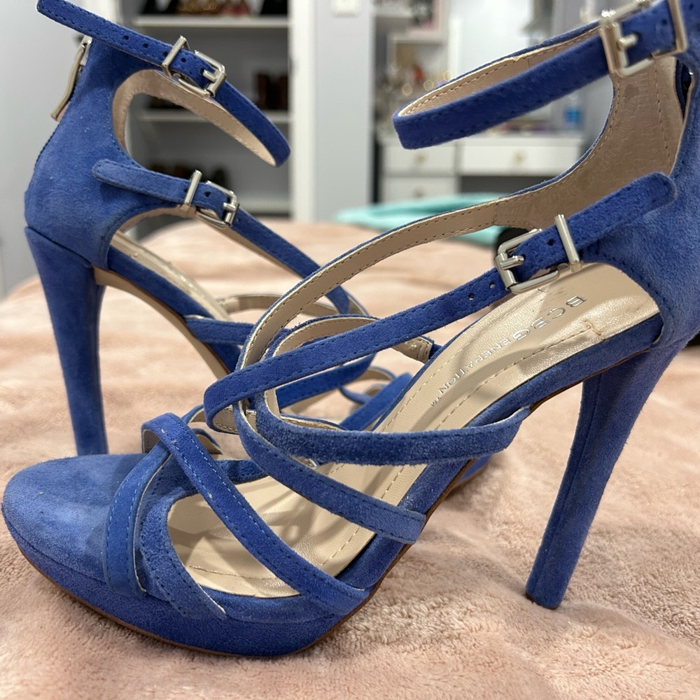 BCBG generation heels